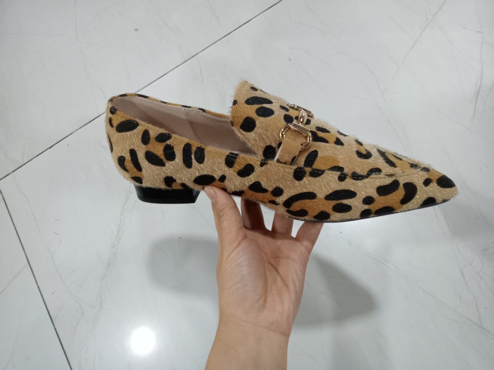 大きいサイズ40-43 レオパード柄レディースシューズ、20 - Square Toe Mule のレビューと価格