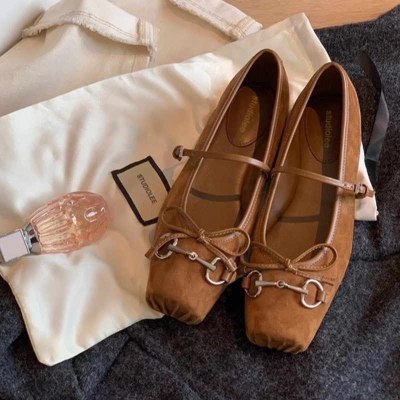 女性のスエードメリージェーンシューズバレエフラット 2026 - Ballet Flat Women のレビューと価格
