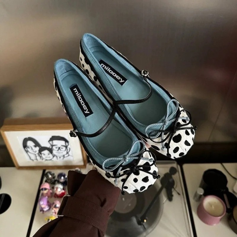 看護師用シューズ レディース スリッポン プラットフォーム  - Women'S Shoes For Standing All Day のレビューと価格