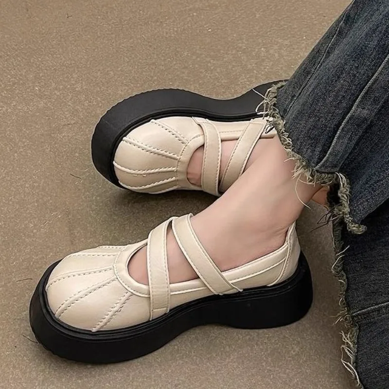 レディースパンプス、ローファー、メリージェーン、ラウンドトゥ - Women Shoes Japanese Brand のレビューと価格