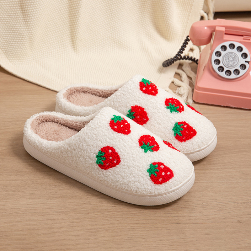 イチゴ柄レディーススリッパ 室内用フラット冬用デザイナーズシ - Women'S Shoes For Fall のレビューと価格
