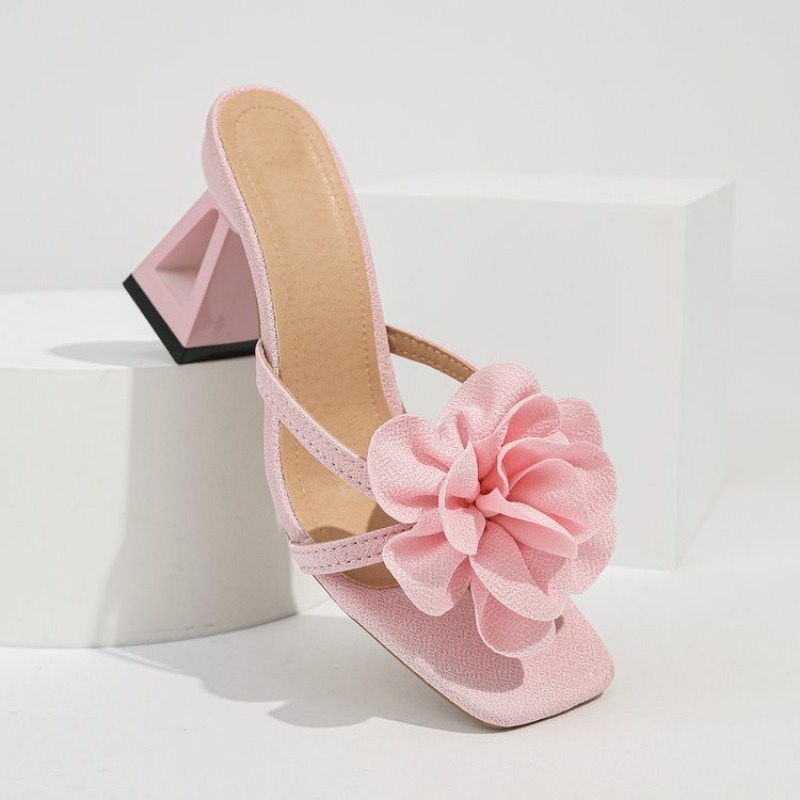 レディース 3D フラワーデコレーションサンダル三角カットア - Square Toe Mule のレビューと価格