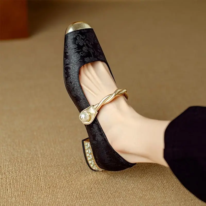 ブロックヒール パンプス スクエアトゥ メリージェーンシュー - Women Shoes Japanese Brand のレビューと価格